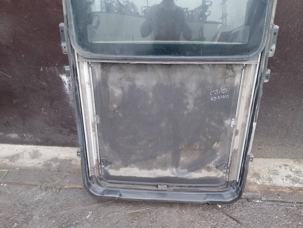 Люк MAZDA BONGO FRIENDEE 1997