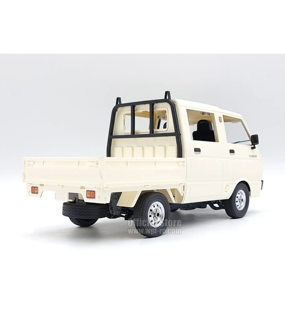 Радиоуправляемая машина WPL китайский грузовичок D-32 (белая) 2.4G 1/10 RTR