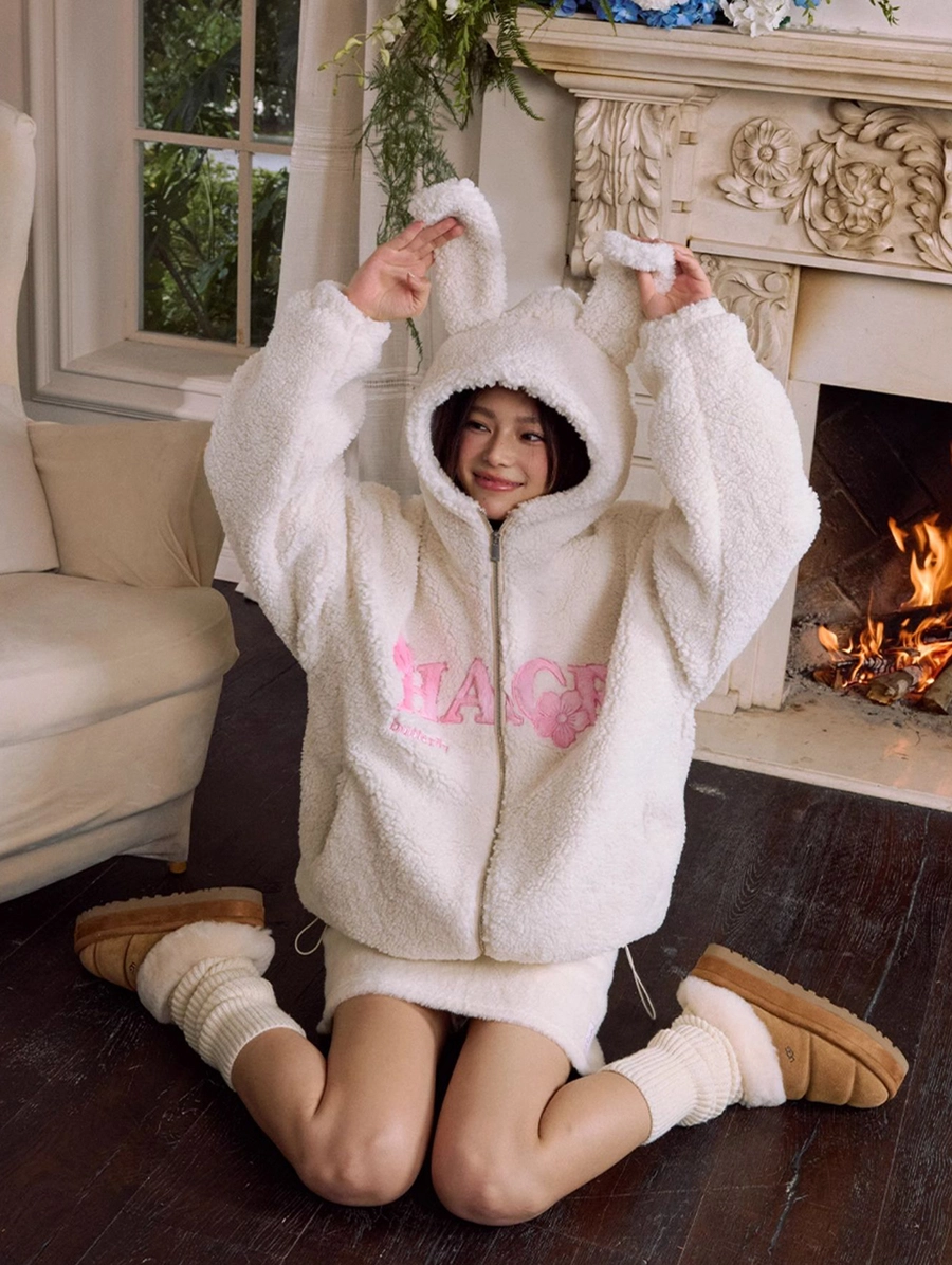 Шерповая куртка HARSHandCRUEL "Bunny Hood" Oversized Sherpa Jacket