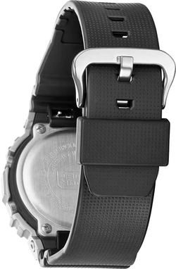 Часы Casio GM-5600M-1