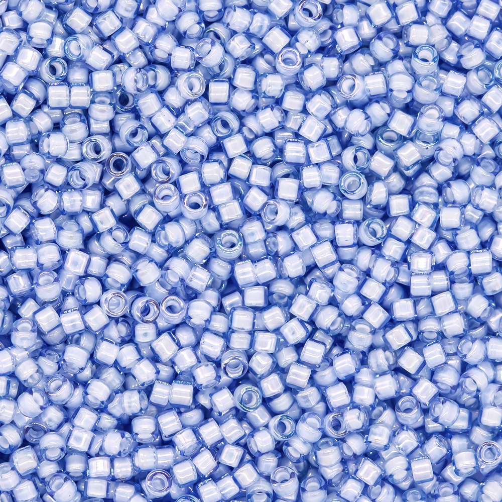 Японский бисер TOHO Treasure (№933), окрашенный изнутри прозрачный