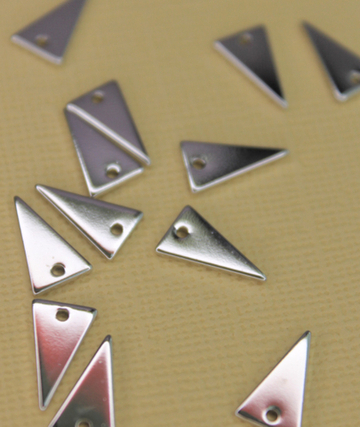 Подвеска треугольник 12х7 мм