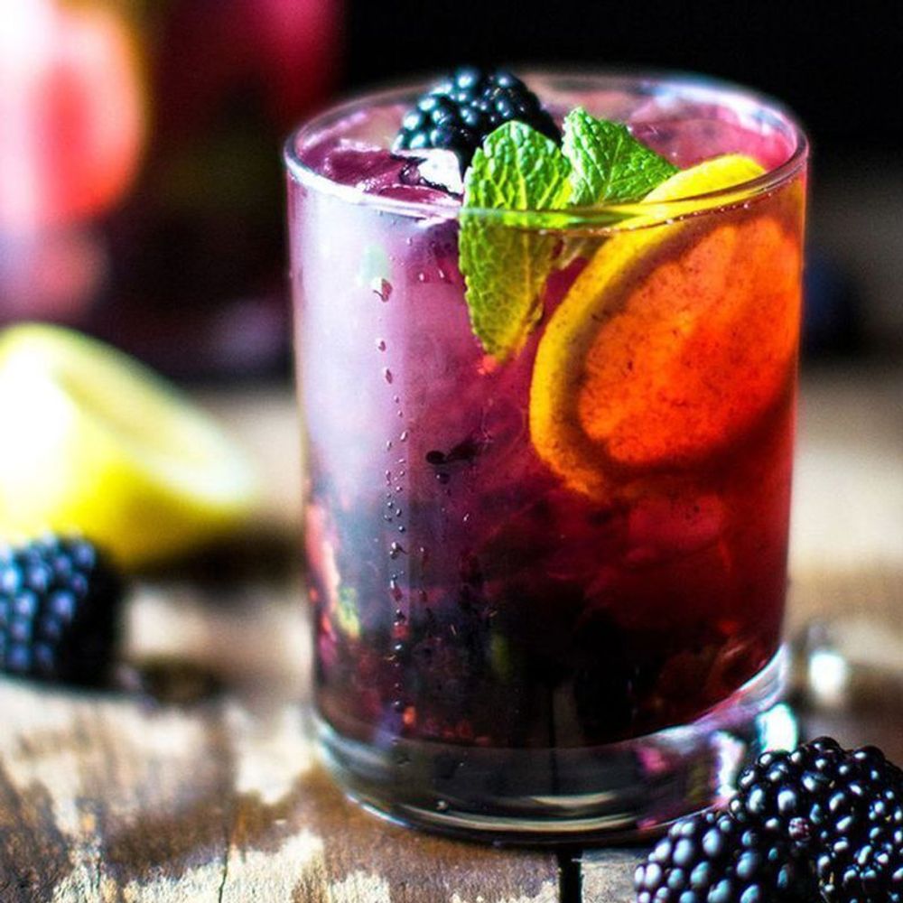 Ежевичная шипучка (Blackberry Fizz)