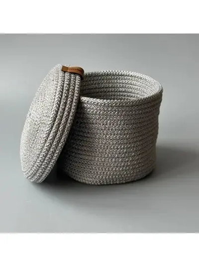 корзинка с крышкой плетеная