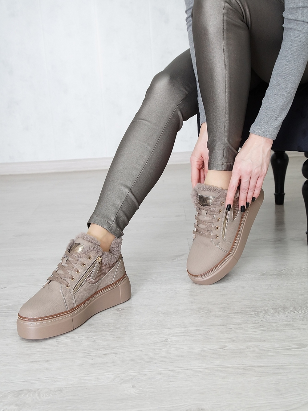 Ботинки женские зимние