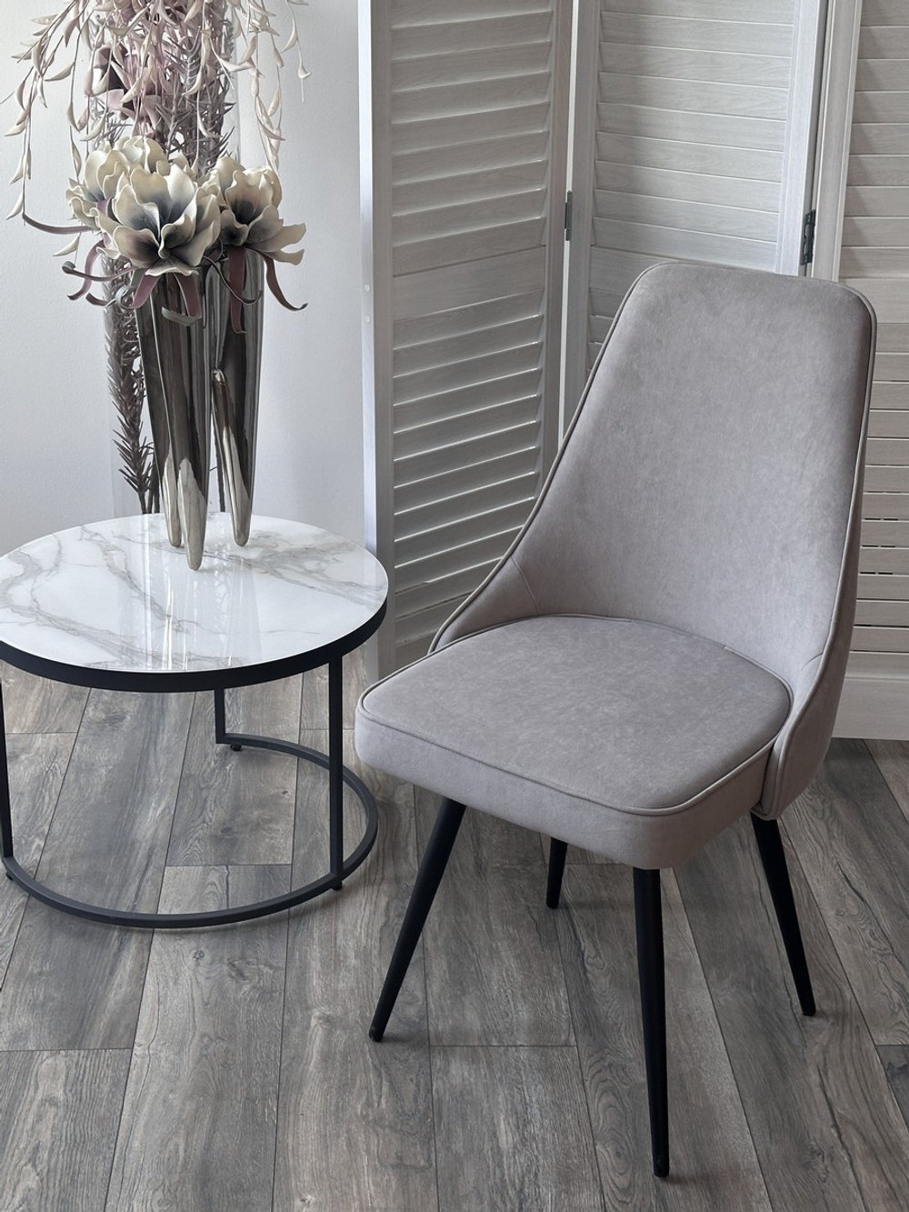 Стул БЕРТИ 360 град. поворот. B22 Серый, велюр / черный каркас, М-City