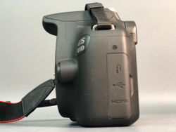 Canon 1200D Kit 18-55mm 3.5-5.6 III 2.000 кадров