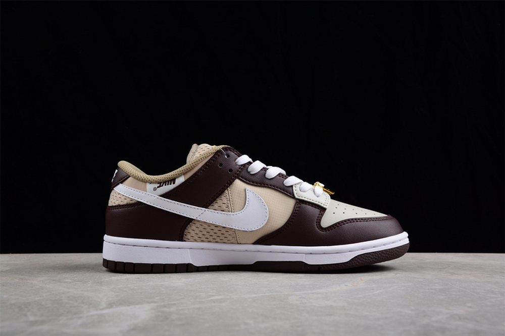 Nike dunks low brown online