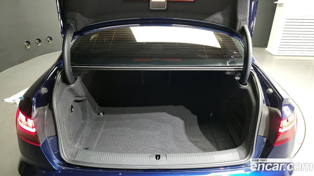 Audi A4 (B9) 35 TDI Premium (01.2021)