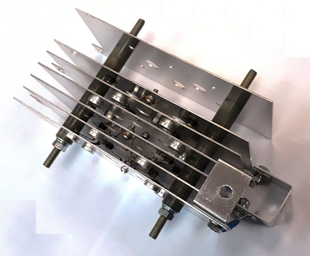 NF.0C1.7.350.04 диодный мост