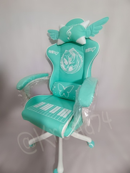 Геймерское кресло Pink Love. Бирюзового цвета