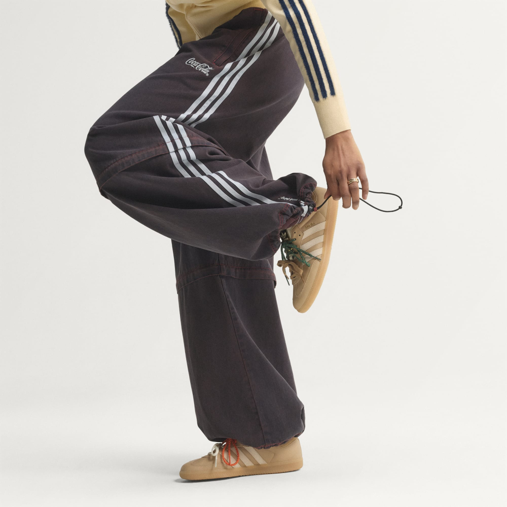 ADIDAS X COCA-COLA Спортивные брюки из денима, красный