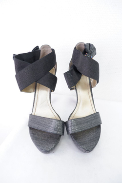 Босоножки Tofa на высоком каблуке 40 размер