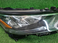 Битая Фара правая Toyota Highlander 4 U70 (2019-н.в) LED