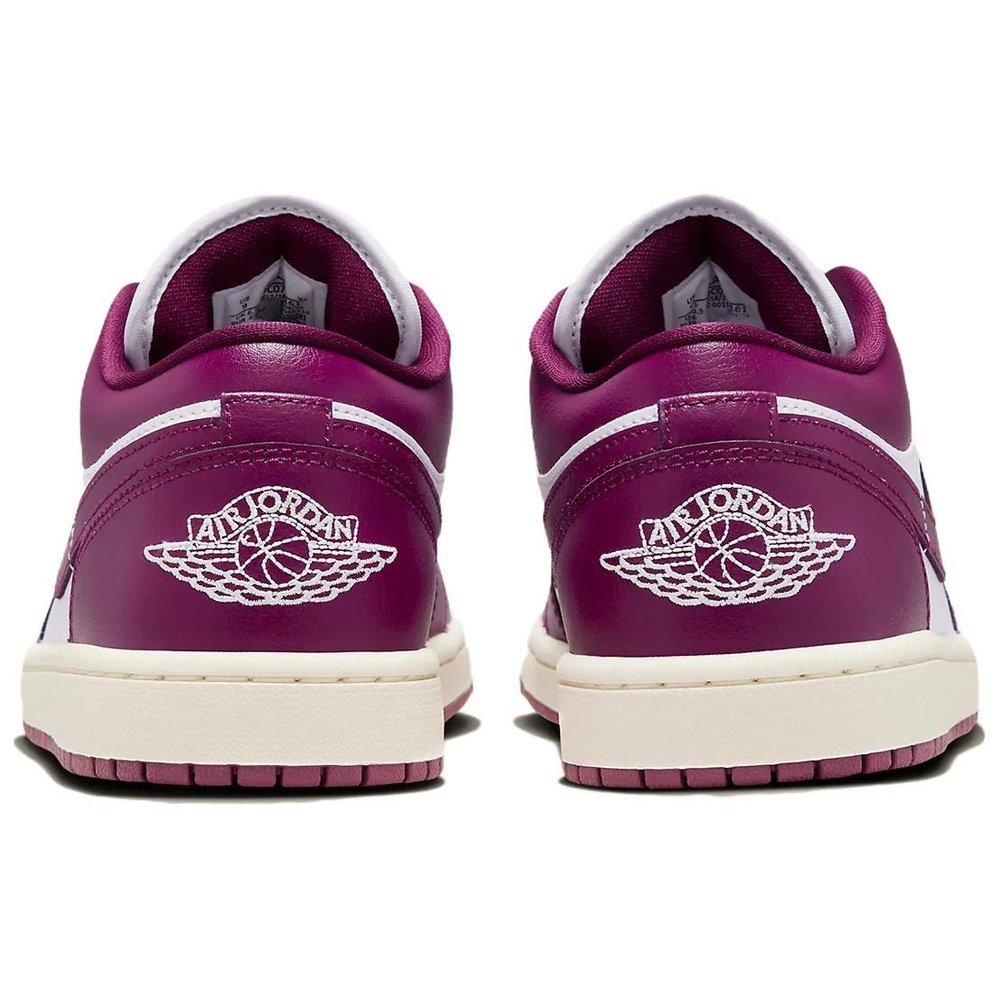 Кроссовки Jordan Air Jordan 1 (Женская размерная сетка)