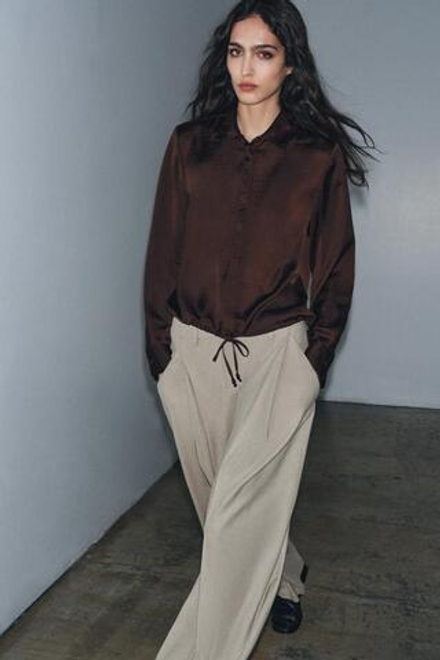 ZARA АТЛАСНАЯ РУБАШКА ZW COLLECTION, КОРИЧНЕВЫЙ