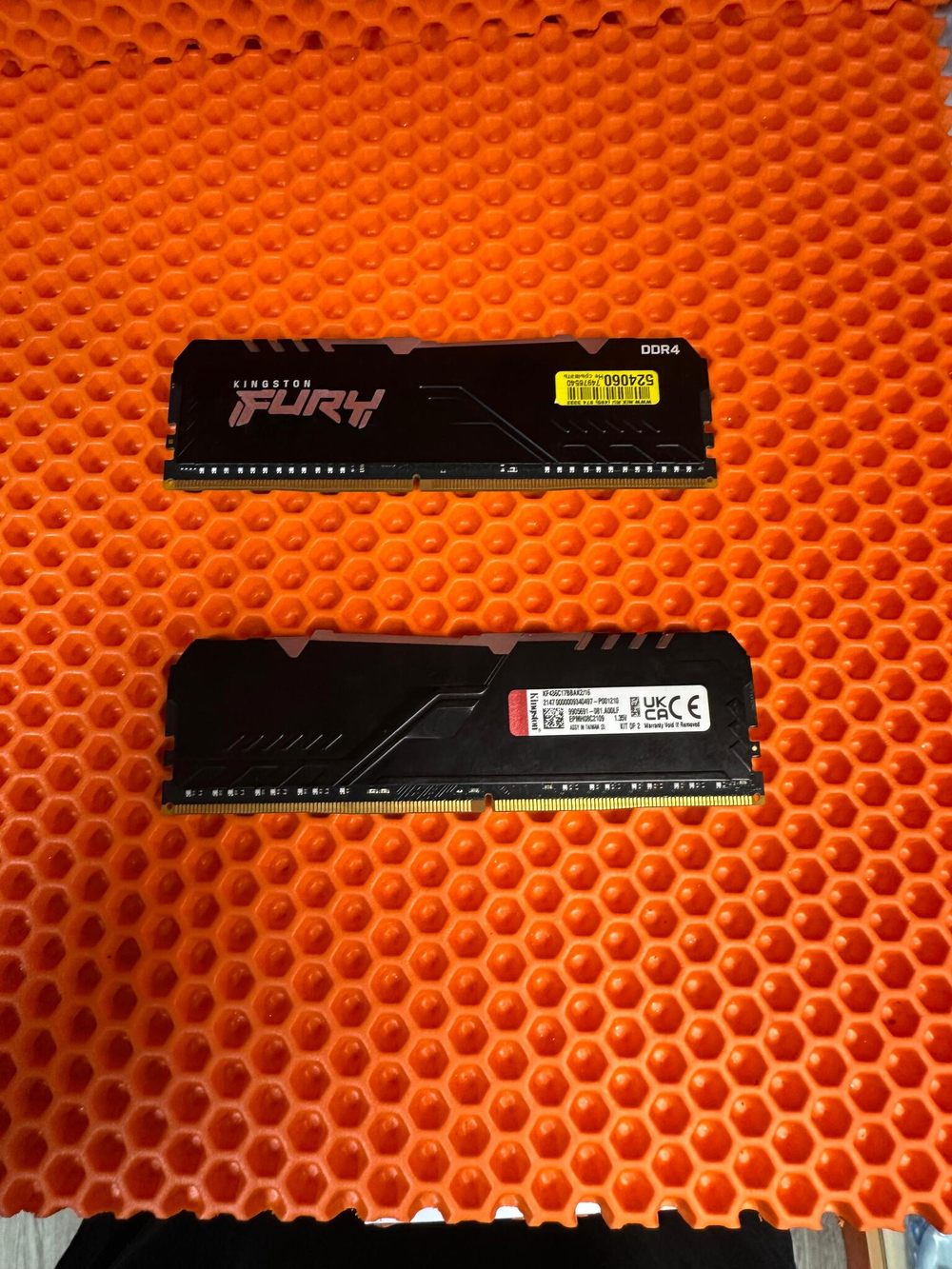Оперативная память Kingston FURY DDR4 KIT 2*8 ГБ