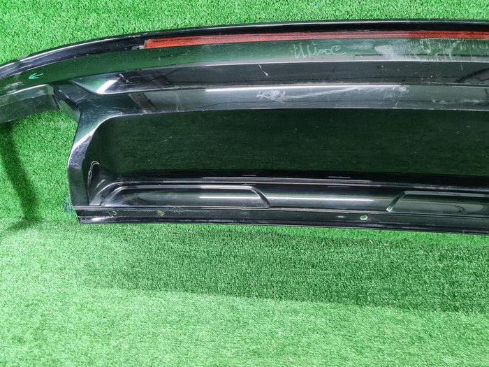 Юбка заднего бампера VW Touareg 3 (2018-2023)
