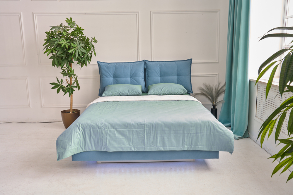 Кровать "ЭСТЕЛЛА" с парящим эффектом