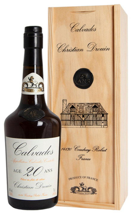 Кальвадос Christian Drouin Calvados 20 ans п/уп (дерево), 0.7 л