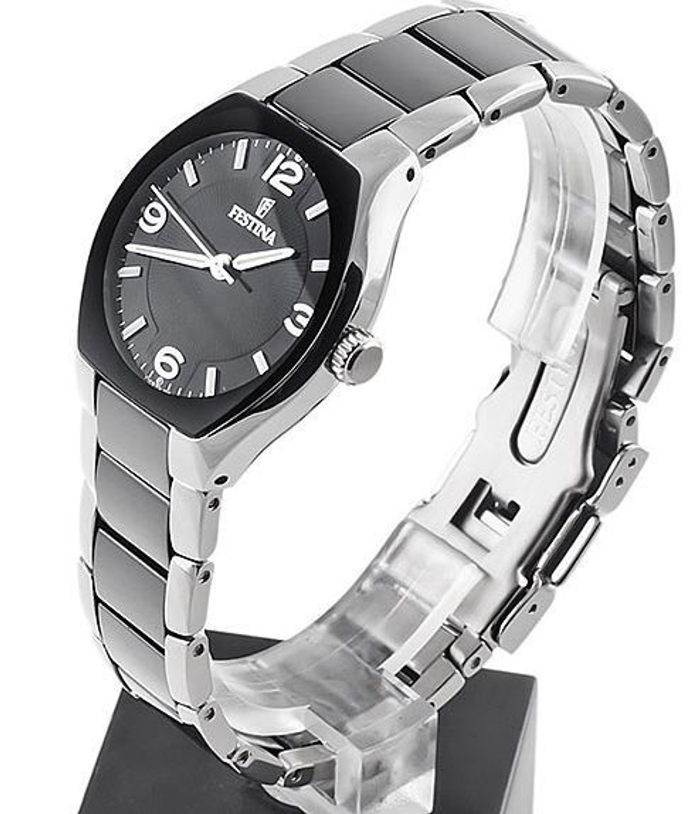 Женские наручные часы Festina F16533/2
