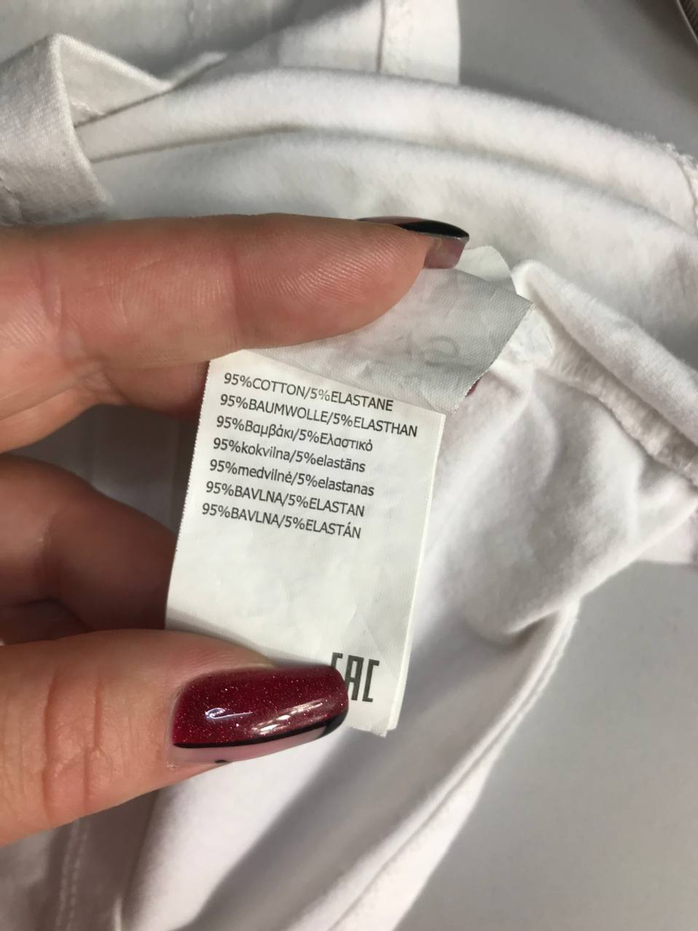 Футболка с пайетками, маркировка XS, визуально на 42 размер