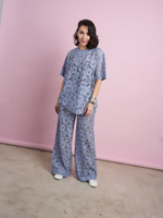 Футболка "На кружевном" в голубом оверсайз