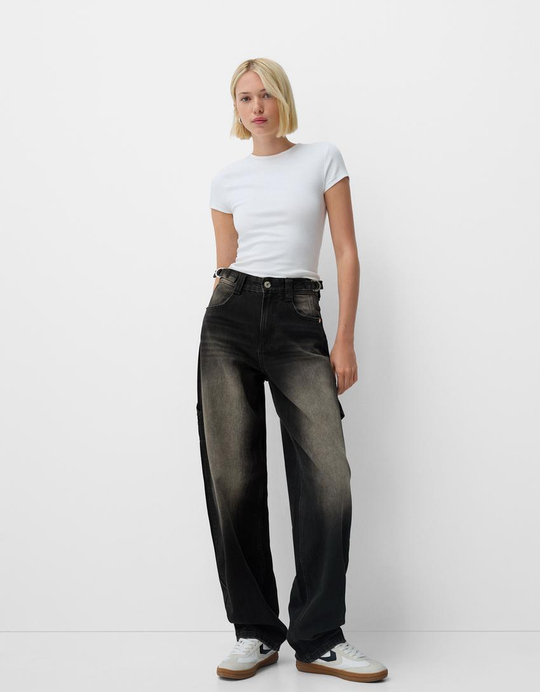 BERSHKA ДЖИНСЫ BALLOON FIT, КОРИЧНЕВЫЙ