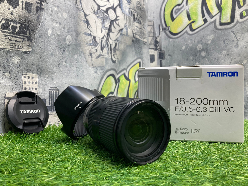 Tamron AF 18-200mm 3.5-6.3 Di III VC (B011) Sony