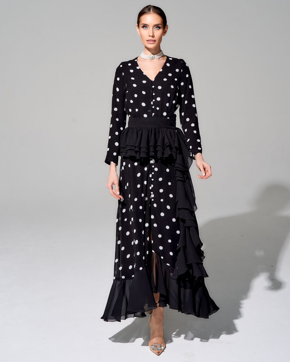 Платье длины миди из премиального шифона