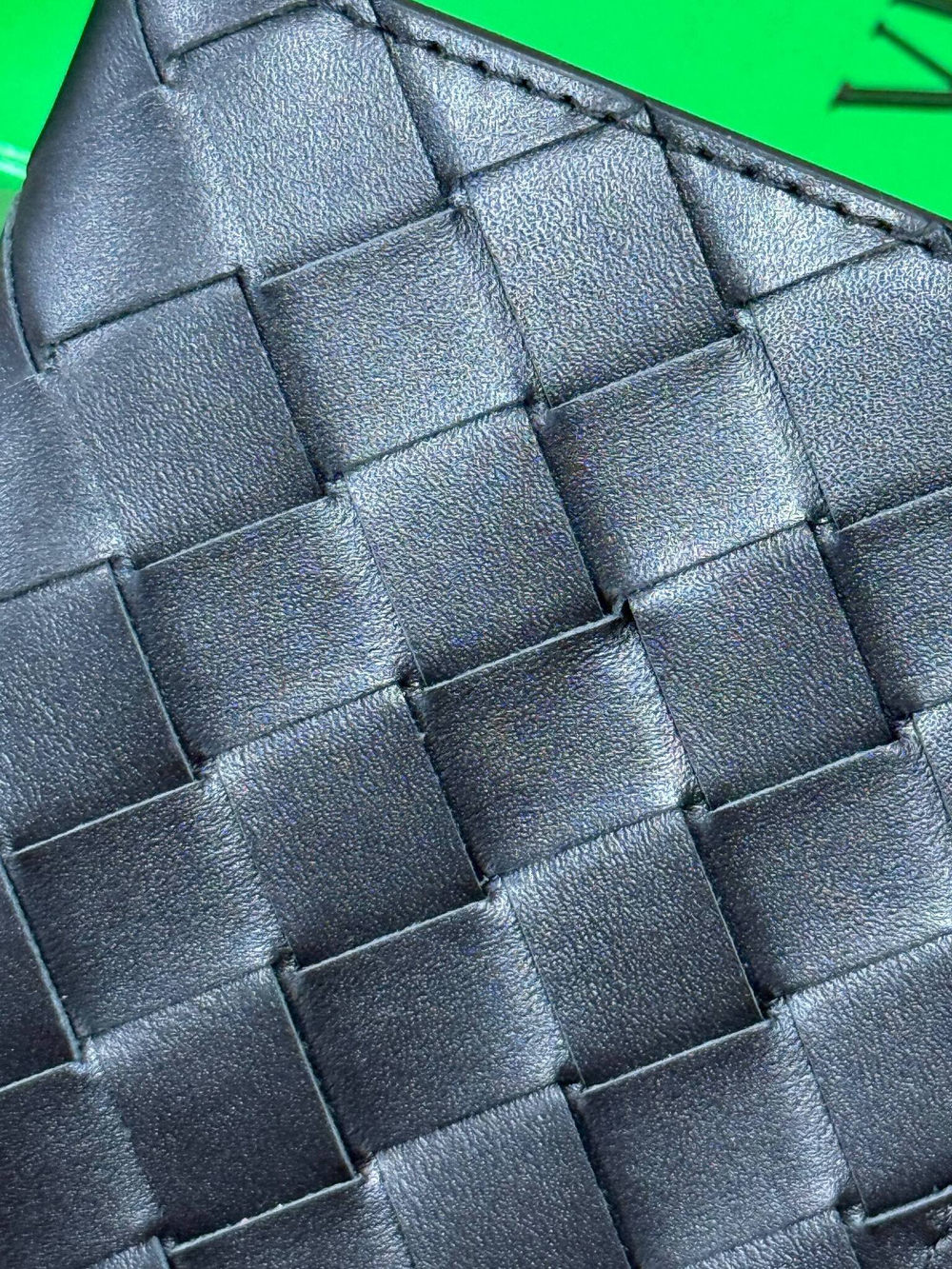 Обложка на паспорт Bottega Veneta