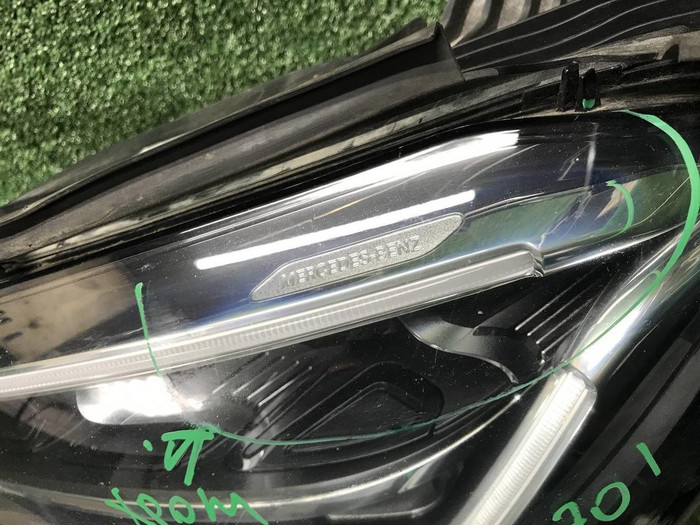 Фара левая Mercedes GLC X253 (2019-2022) LED