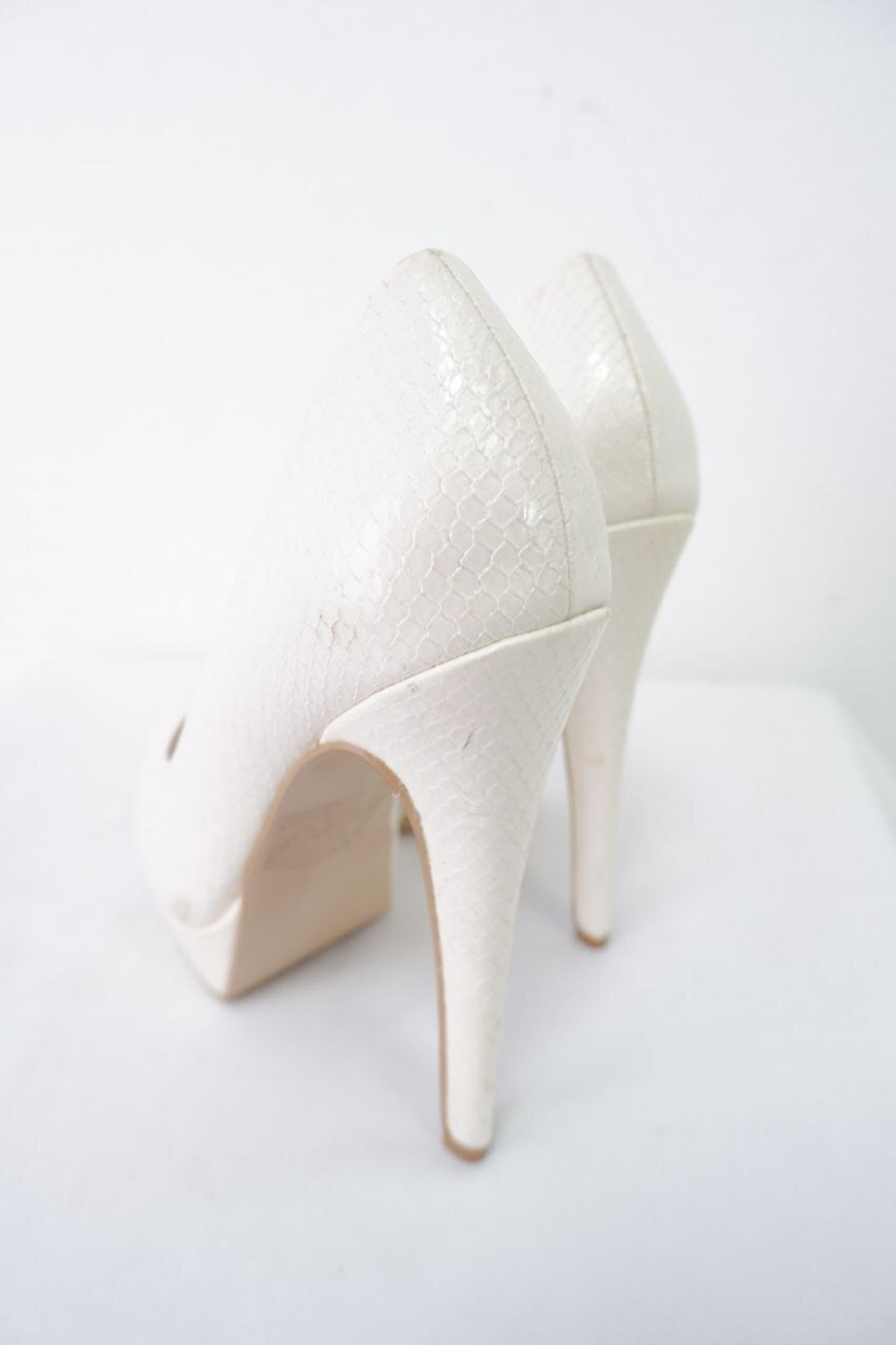 Туфли Centr Shoes белые 36 размер