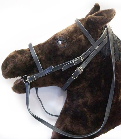 Узда Кожа прошита лентой