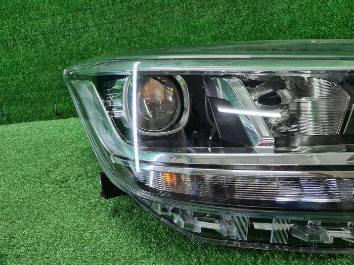 Фара правая Chery Tiggo 4 Pro (2020-н.в.) галоген