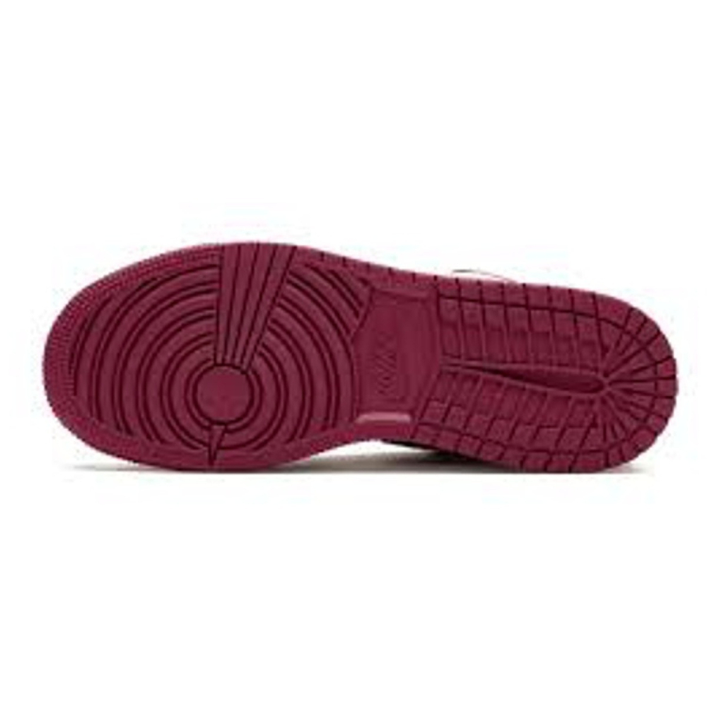 Кроссовки Air Jordan 1 Low GS Noble Red