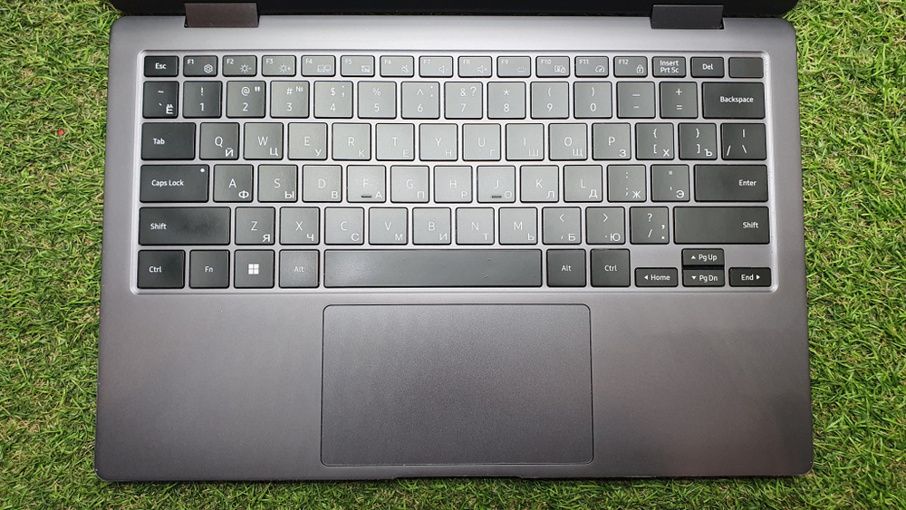 Ноутбук трансформер Samsung i7-12/16Gb/FHD