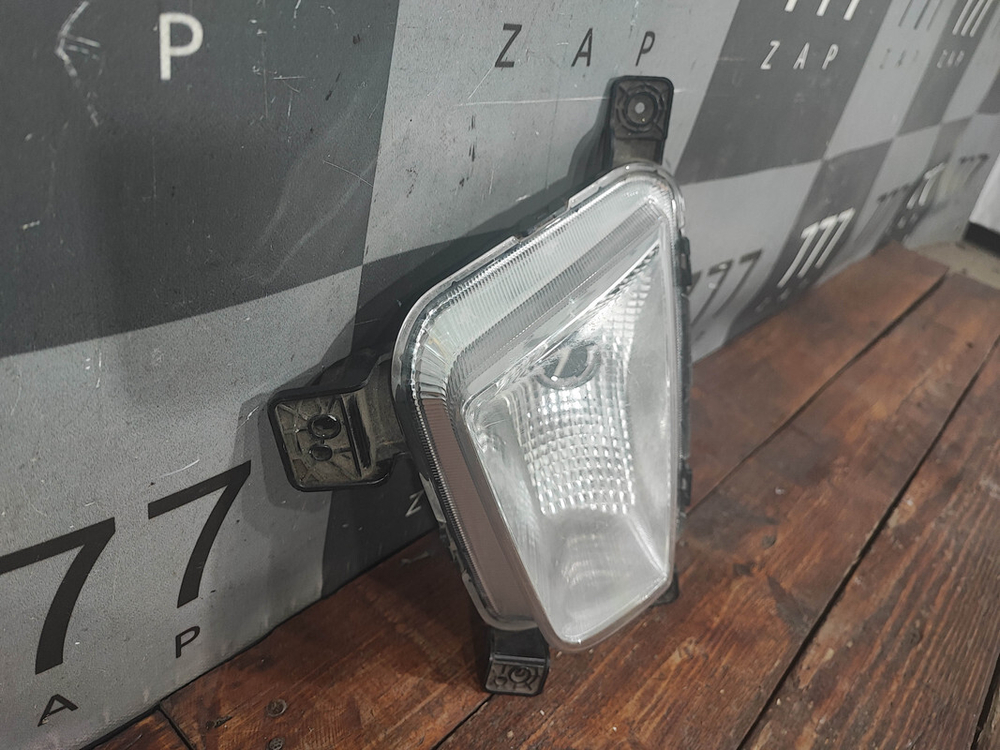 ПТФ передняя левая Hyundai Creta 1 (GS) 16-21 Б/У Оригинал 92207M0000