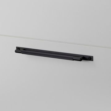 Ручка скоба Buster + Punch Pull Bar Plate Linear Black