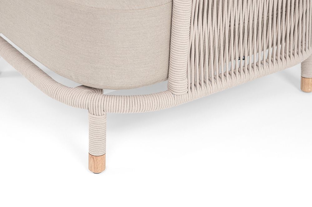 "Верона" кресло плетеное из роупа, каркас алюминий белый муар, роуп бежевый круглый, ткань бежевая 15052