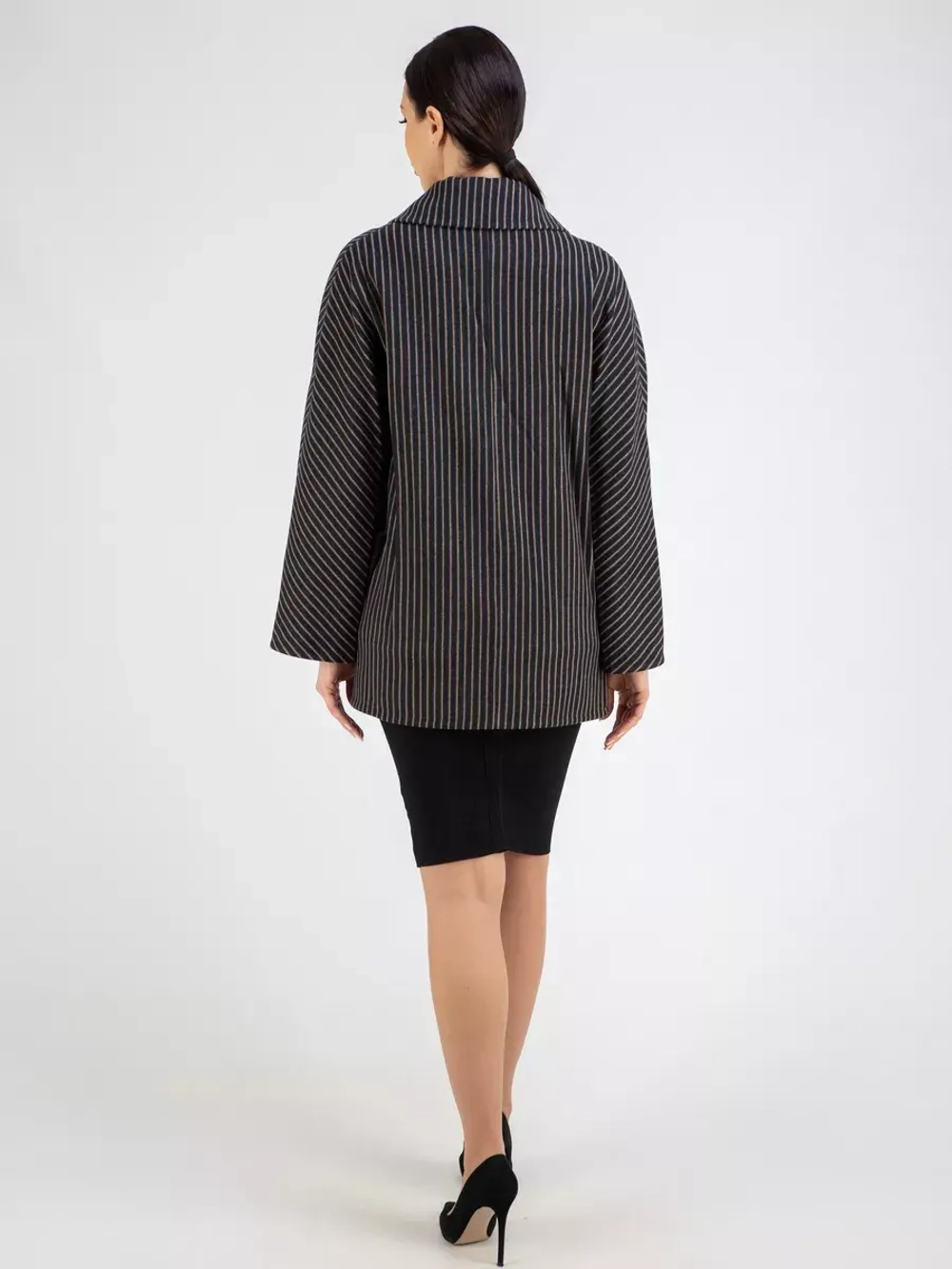 Пальто демисезонное короткое полупальто