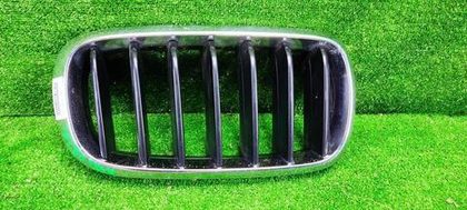 Решетка радиатора правая BMW X5 F15 X6 F16 (2013-2018)