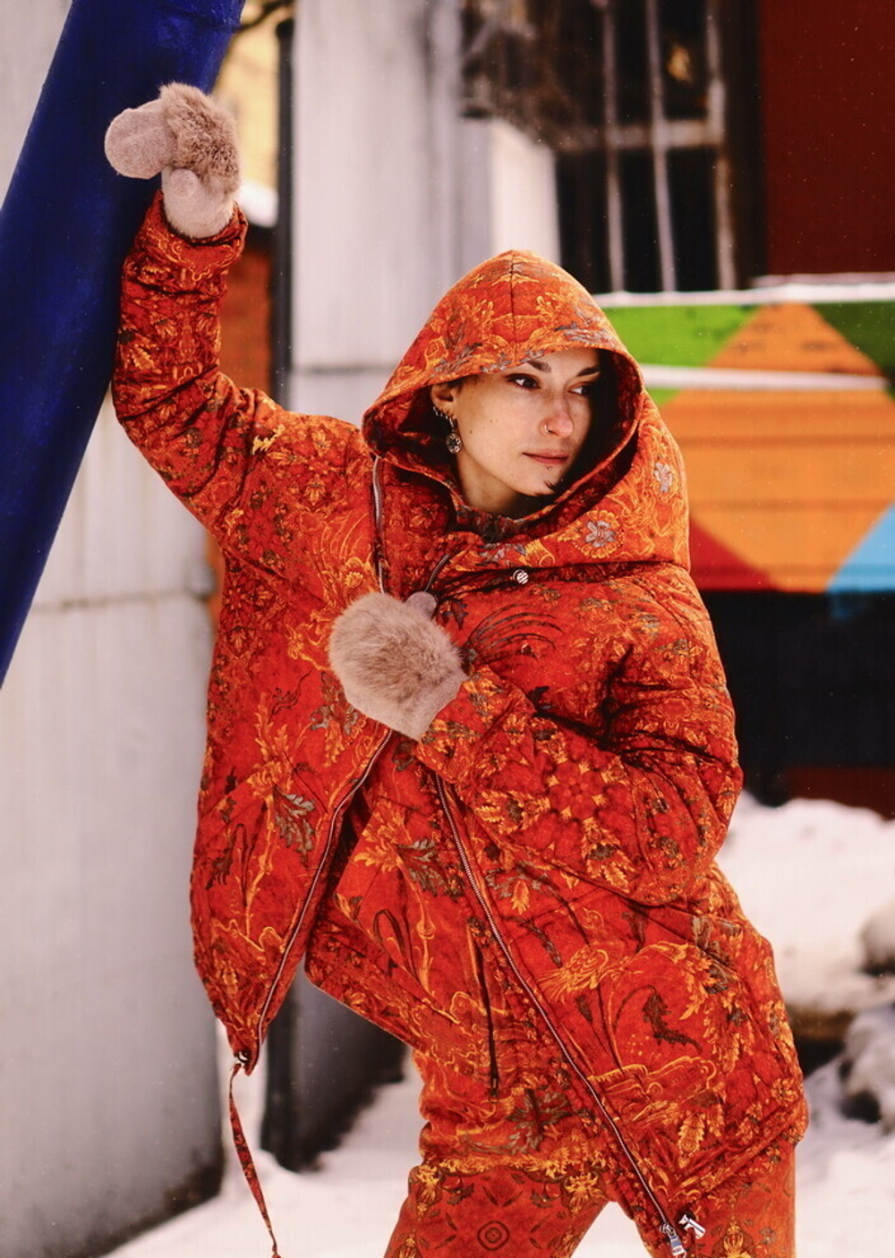 Куртка "Золотой Иран", по мотивам живописи персидского художника 16 в. Низамеддин Султана Мухаммеда