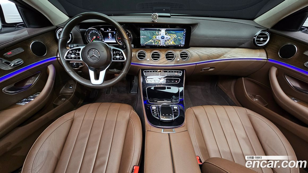 Mercedes-Benz E-Class W213 E220d 4MATIC Exclusive (10.2019)