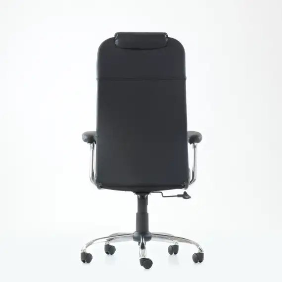 Кресло Barneo K-117 для персонала черная кожа, газлифт 3кл