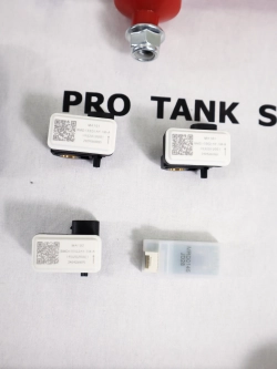 TANK 500 Подвеска MAMBA ECD SHOCK (2 дюйма, электро-регулируемая)