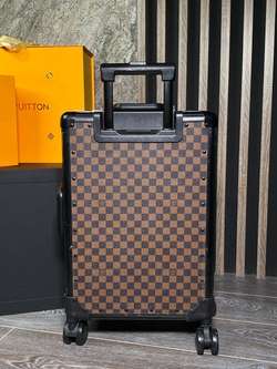 Чемодан Louis Vuitton
