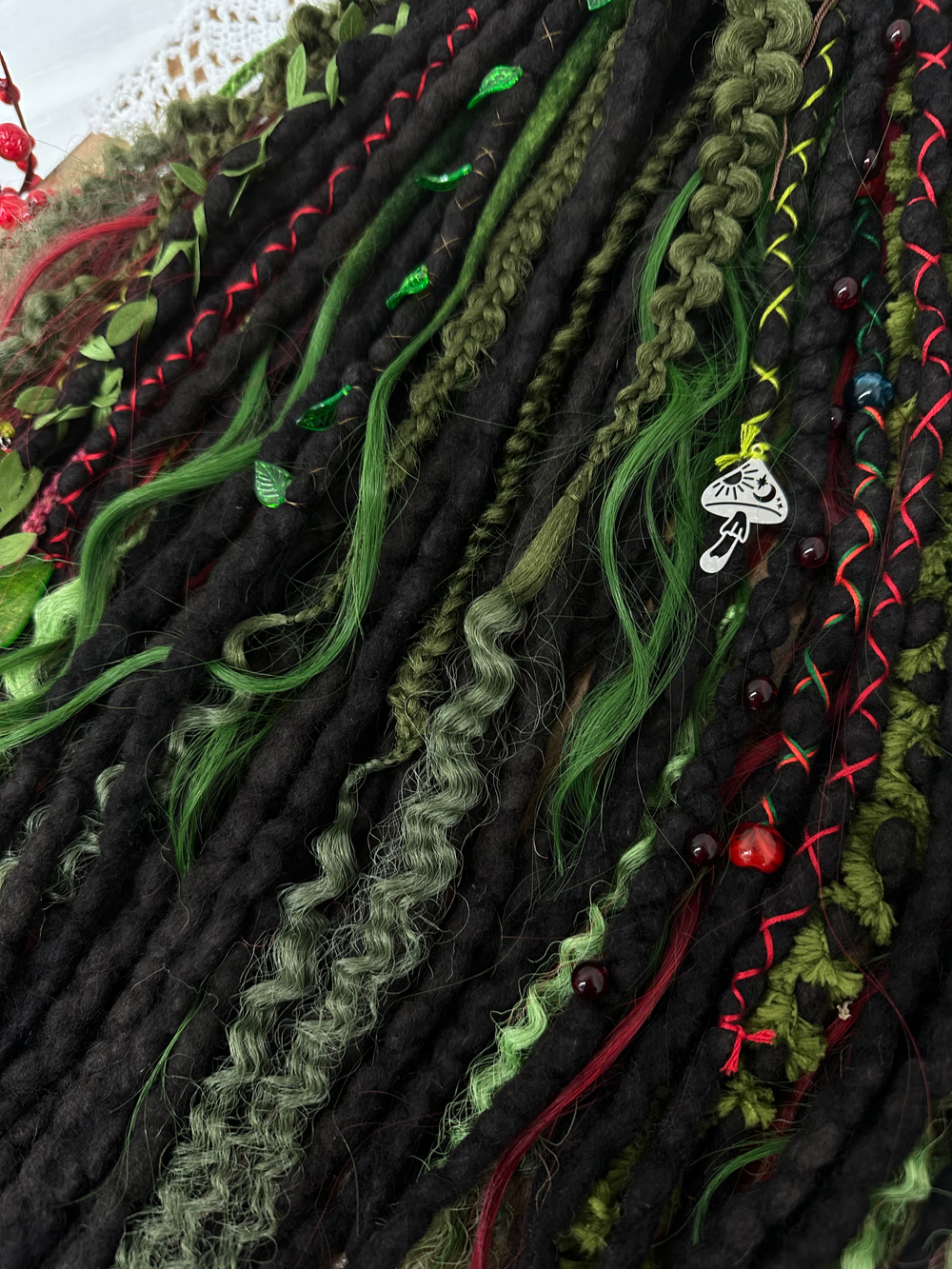 Многофактурный комплект войлочных дредов