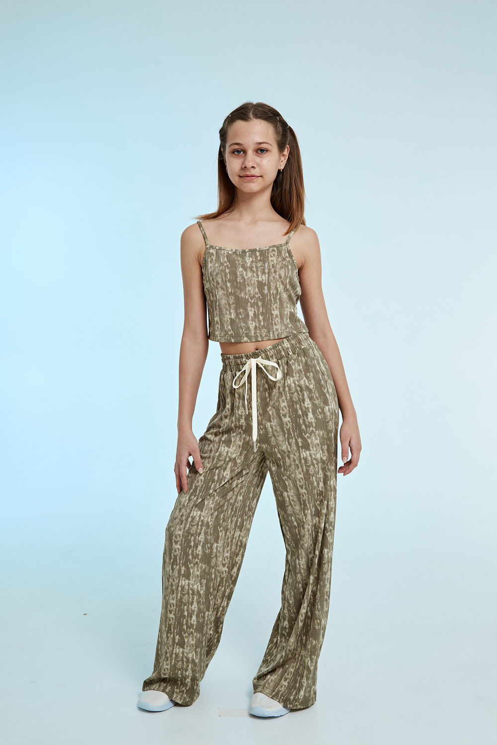 Топ д/д DELORAS 22239