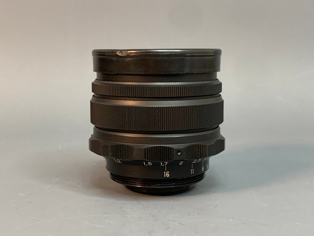 Мир 1В редкий серийник